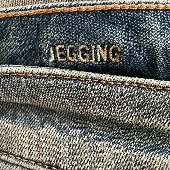 American Eagle Low Rise Jeggings Size 6 Regular - Picture 4 of 4
